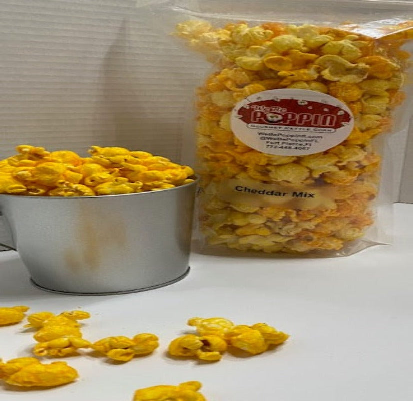 Cheddar Mix Popcorn (White & Yellow Cheddar)