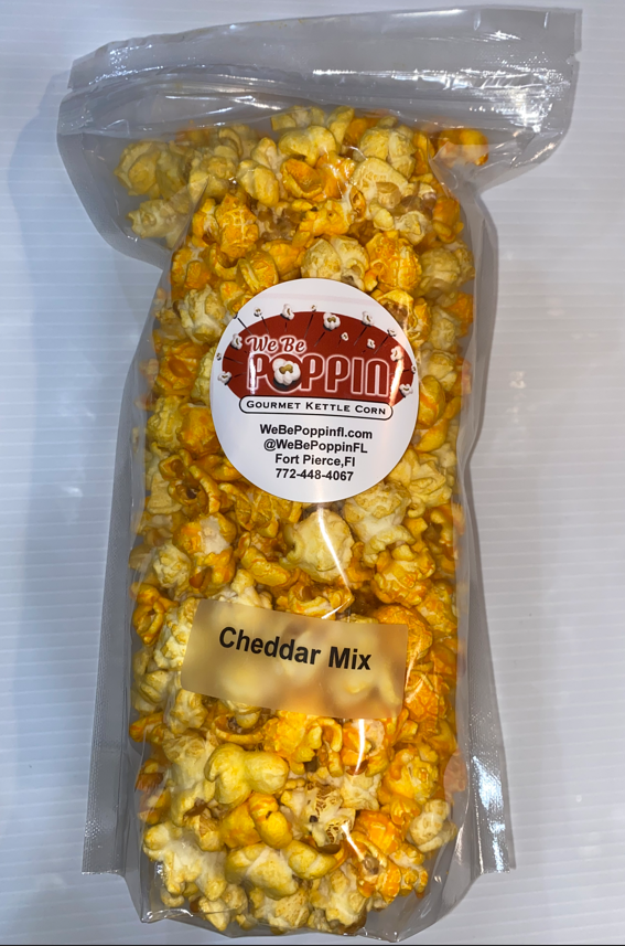 Cheddar Mix Popcorn (White & Yellow Cheddar)